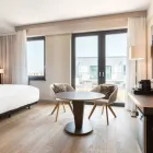 Przedsiębiorstwo 52 wizerunek AC HOTEL BY MARRIOTT WROCLAW Kategoria w Wroclaw