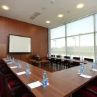 Przedsiębiorstwo 39 wizerunek HOLIDAY INN EXPRESS WARSAW AIRPORT Kategoria w Warsaw MZ