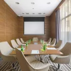 Przedsiębiorstwo 8 wizerunek HOLIDAY INN KRAKOW CITY CENTRE Kategoria w Krakow