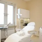 Przedsiębiorstwo 4 wizerunek SALON, GABINET KOSMETYCZNY '' DOTYK PIĘKNA'' KRAKÓW, KOSMETYCZKA, DEPILACJA LASEROWA, MANICURE Odchudzanie w Kraków MA