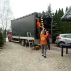 Przedsiębiorstwo 1 wizerunek TUPAJ PRZEPROWADZKI TRANSPORT w Rzeszów PK