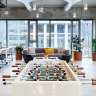 Przedsiębiorstwo 6 wizerunek WEWORK GRZYBOWSKA 62 - COWORKING I BIURA PRYWATNE Nieruchomości - Kupno, Sprzedaż, Wynajem w Warsaw