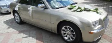 Przedsiębiorstwo 2 wizerunek AUTA NA ŚLUB RZESZÓW CHRYSLER 300C Wideofilmowanie w Rzeszów PK