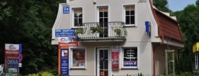 Przedsiębiorstwo 2 wizerunek BIURO OBROTU NIERUCHOMOŚCIAMI BROKER Nieruchomości - Kupno, Sprzedaż, Wynajem w Rzeszów PK