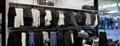 Przedsiębiorstwo 2 wizerunek CALVIN KLEIN OUTLET w Wrocław DS
