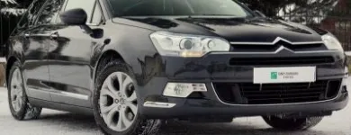 Przedsiębiorstwo 2 wizerunek CARBUS WYPOŻYCZALNIA SAMOCHODÓW Samochody - Wynajem w Wrocław DS
