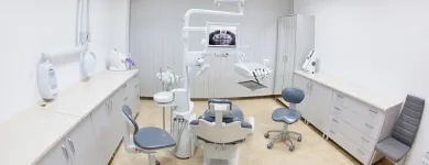 Przedsiębiorstwo 1 wizerunek CICHOŃ CENTRUM STOMATOLOGII Lekarze - Stomatolodzy w Kraków MA