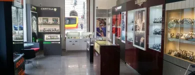 Przedsiębiorstwo 1 wizerunek DOLIŃSKI WATCH SERVICE SP. Z O.O. SP. K. Zegary, Zegarki - Detal w Wrocław DS