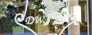 Przedsiębiorstwo 1 wizerunek DWÓR WAPOWCE Ślubne Sale w Przemyśl PK