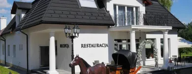 Przedsiębiorstwo 4 wizerunek DWÓR WAPOWCE Ślubne Sale w Przemyśl PK