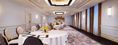 Przedsiębiorstwo 21 wizerunek HOTEL BRISTOL, A LUXURY COLLECTION HOTEL, WARSAW Kategoria w Warsaw