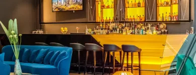 Przedsiębiorstwo 13 wizerunek HOTEL INDIGO WARSAW - NOWY SWIAT Kategoria w Warsaw