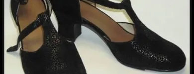 Przedsiębiorstwo 12 wizerunek KAMIŃSKI JACEK PRACOWNIA OBUWIA Obuwie - Naprawa, Usługi w Warszawa MZ