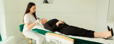 Przedsiębiorstwo 1 wizerunek MAUI SKIN CLINIC Kosmetyczne Salony - Wyposażenie w Wrocław DS