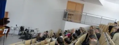 Przedsiębiorstwo 3 wizerunek NIEPUBLICZNA SZKOŁA MUZYCZNA I ST. SAX-FORT Szkoły Podstawowe Publiczne w Warszawa MZ