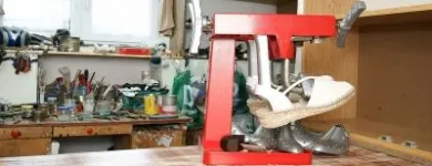 Przedsiębiorstwo 1 wizerunek SZEWC NA URSYNOWIE Obuwie, Obuwnicze Artykuły - Detal w Warszawa MZ