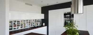 Przedsiębiorstwo 12 wizerunek ZA MURAMI ZA DACHAMI Kategoria w Wrocław DS