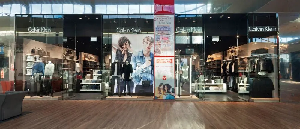 Przedsiębiorstwo 3 wizerunek CALVIN KLEIN OUTLET