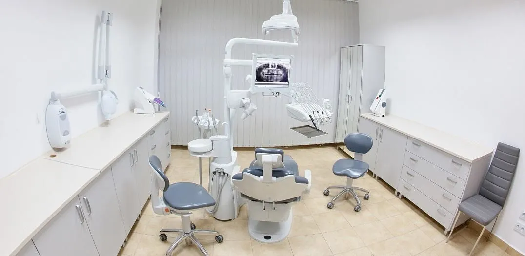 Przedsiębiorstwo 1 wizerunek CICHOŃ CENTRUM STOMATOLOGII