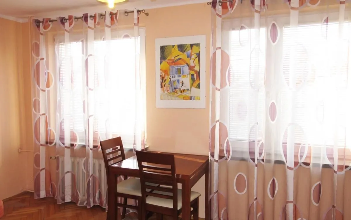 Przedsiębiorstwo 6 wizerunek ADC NIERUCHOMOŚCI