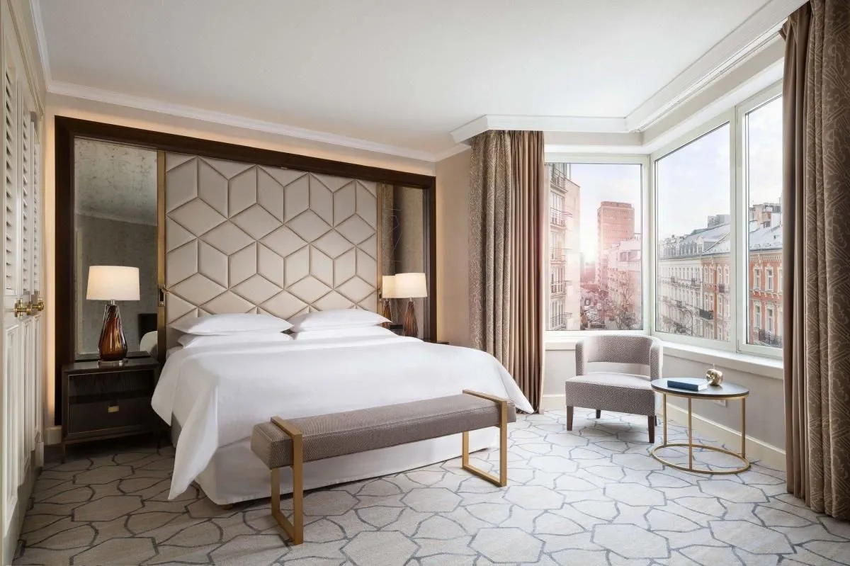 Przedsiębiorstwo 22 wizerunek SHERATON GRAND WARSAW