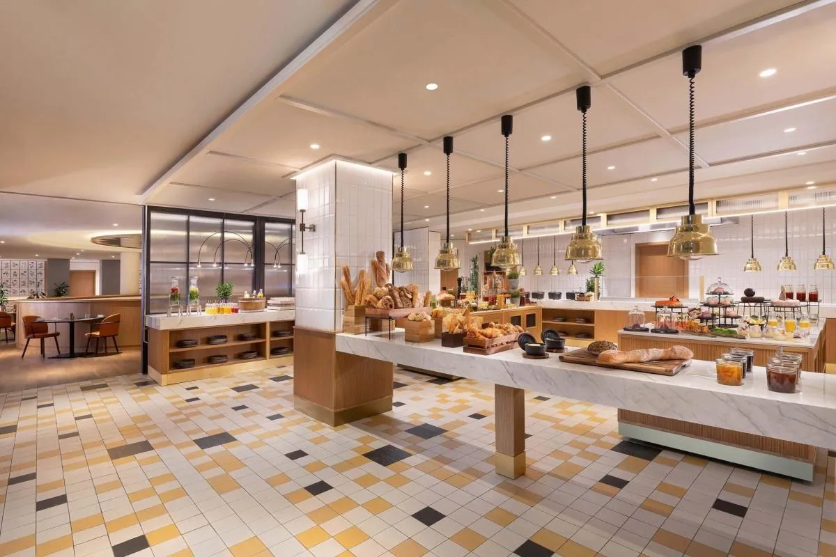 Przedsiębiorstwo 47 wizerunek SHERATON GRAND WARSAW