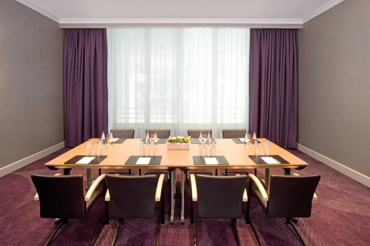 Przedsiębiorstwo 56 wizerunek SHERATON GRAND WARSAW