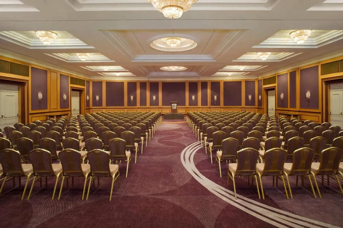Przedsiębiorstwo 59 wizerunek SHERATON GRAND WARSAW