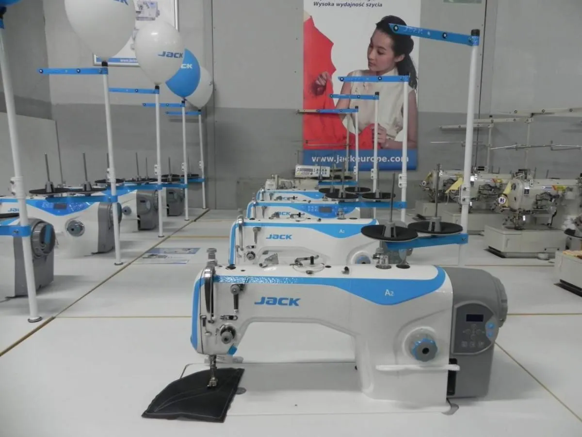 Przedsiębiorstwo 31 wizerunek MASZYNY DO SZYCIA ZIELIŃSKI