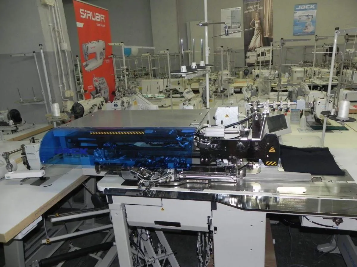 Przedsiębiorstwo 36 wizerunek MASZYNY DO SZYCIA ZIELIŃSKI