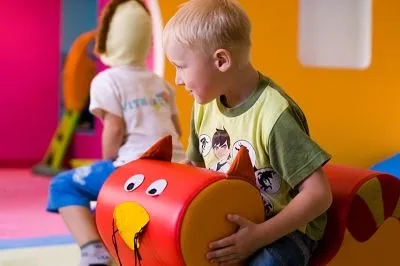 Przedsiębiorstwo 1 wizerunek CENTRUM ROZWOJU I ZABAWY SKARBNICA TALENTÓW
