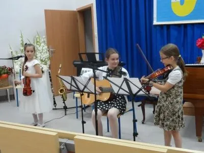 Przedsiębiorstwo 7 wizerunek NIEPUBLICZNA SZKOŁA MUZYCZNA I ST. SAX-FORT