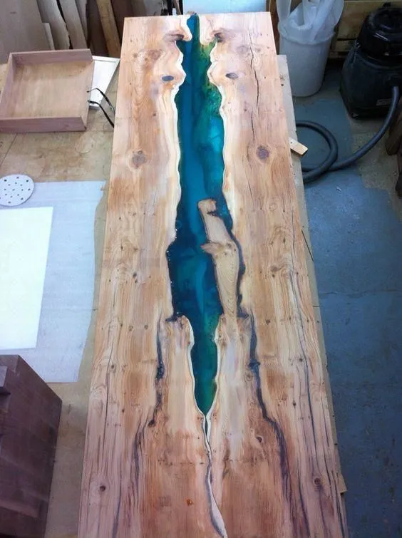 Przedsiębiorstwo 2 wizerunek MOSCONE - /STOŁY / RĘKODZIEŁO / ŻYWICA EPOKSYDOWA