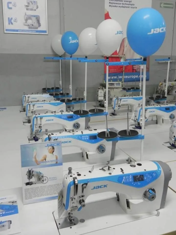 Przedsiębiorstwo 16 wizerunek MASZYNY DO SZYCIA ZIELIŃSKI